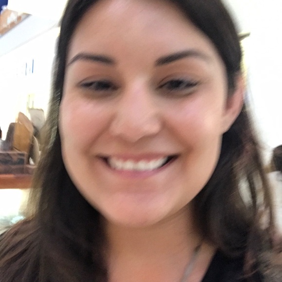 Meet your Posher, Nina - Picture 1 of 1